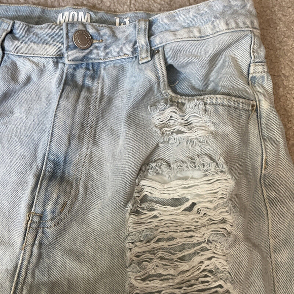 SWS Denim High Rise Distressed Mom‎ Jean Shorts 32" Waist Light Wash Grunge Y2K - Picture 4 of 9